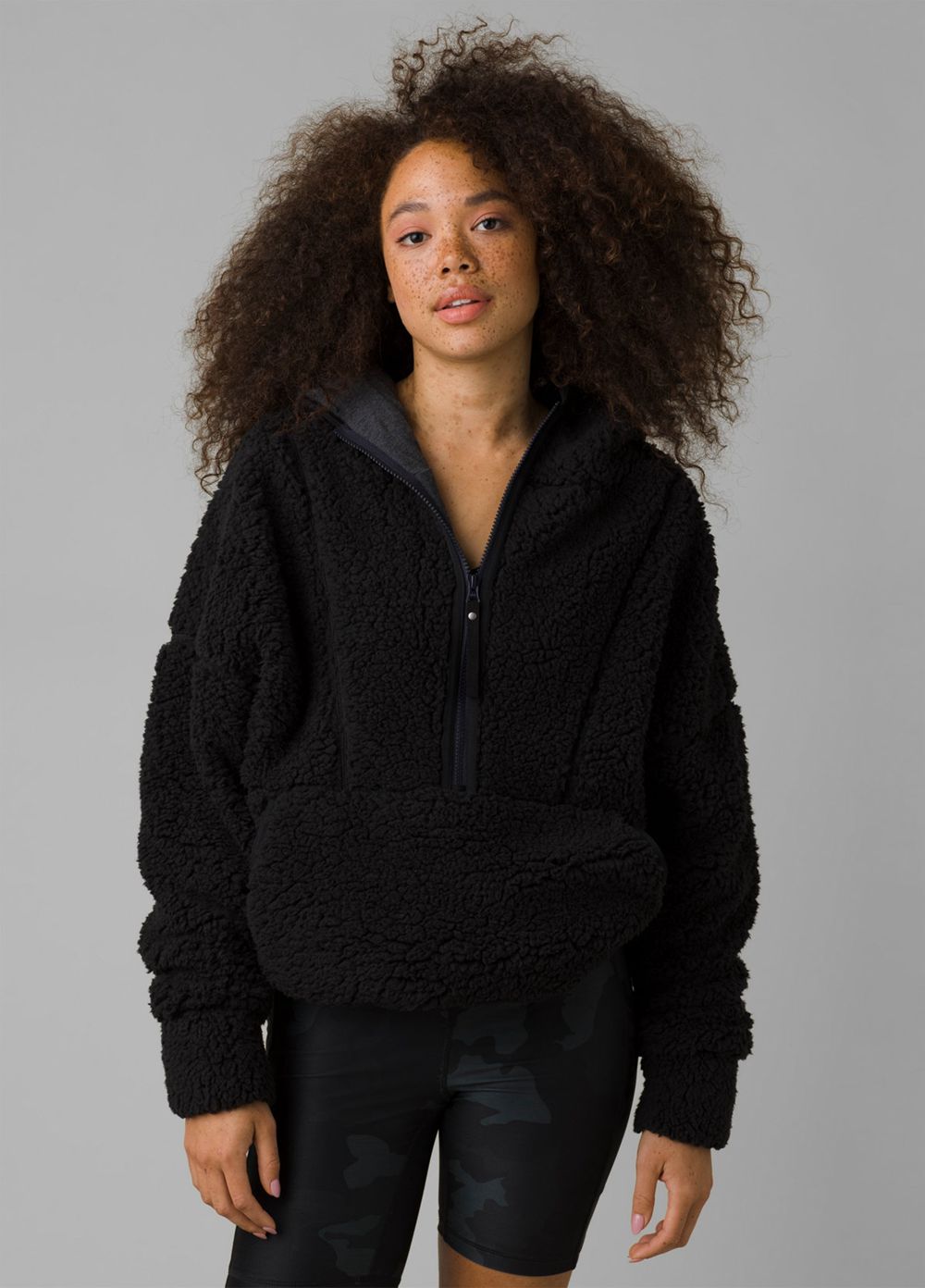 Black Women\'s PrAna Polar Escape Half Zip Jackets | 08975-BPVJ