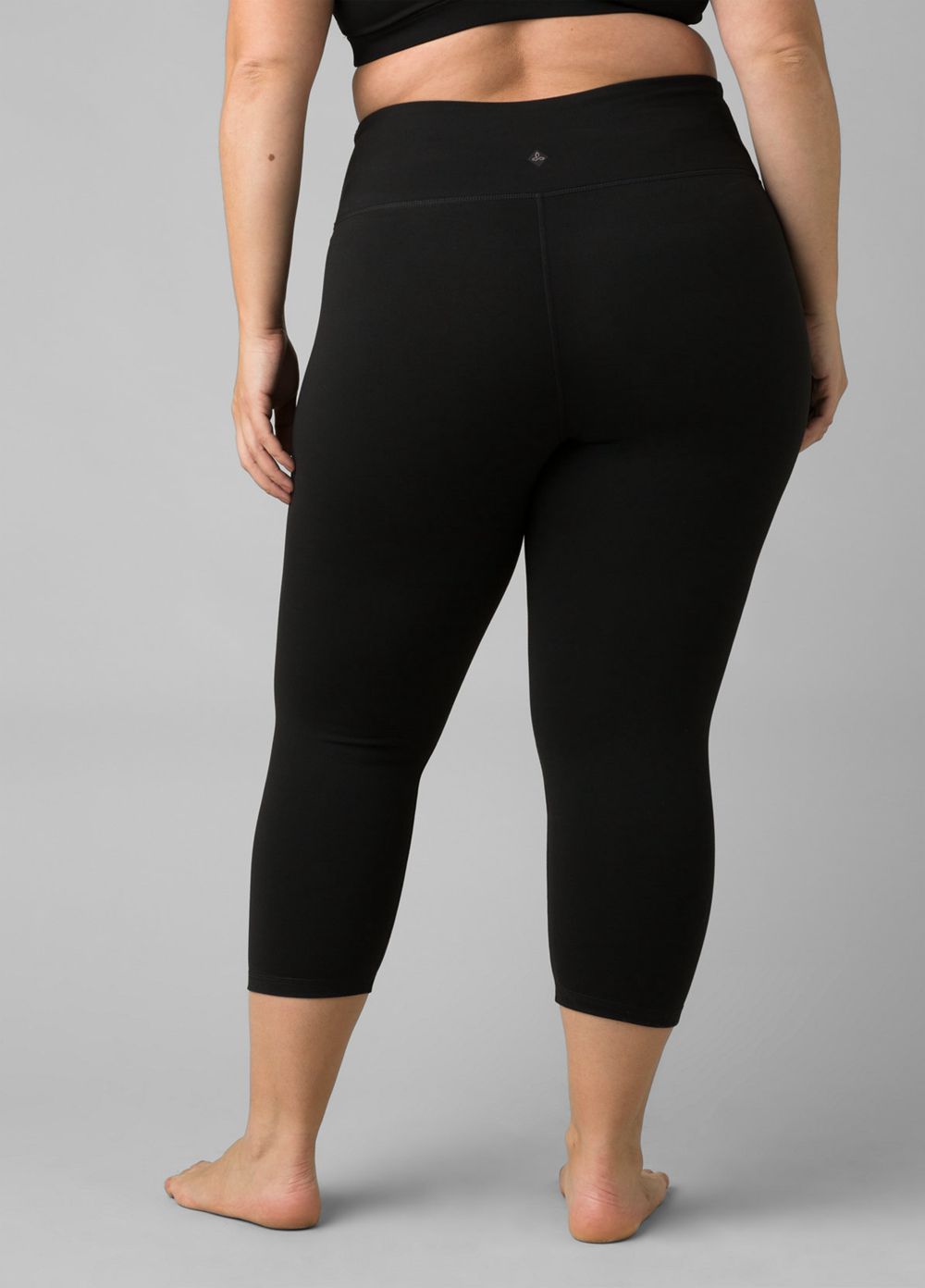 Black Women's PrAna Transform Capri Plus Leggings | 28704-LJHV