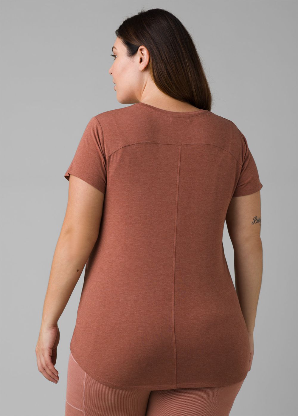 Brown Women's PrAna Foundation Short Sleeve Plus T-Shirts | 43961-OQKU