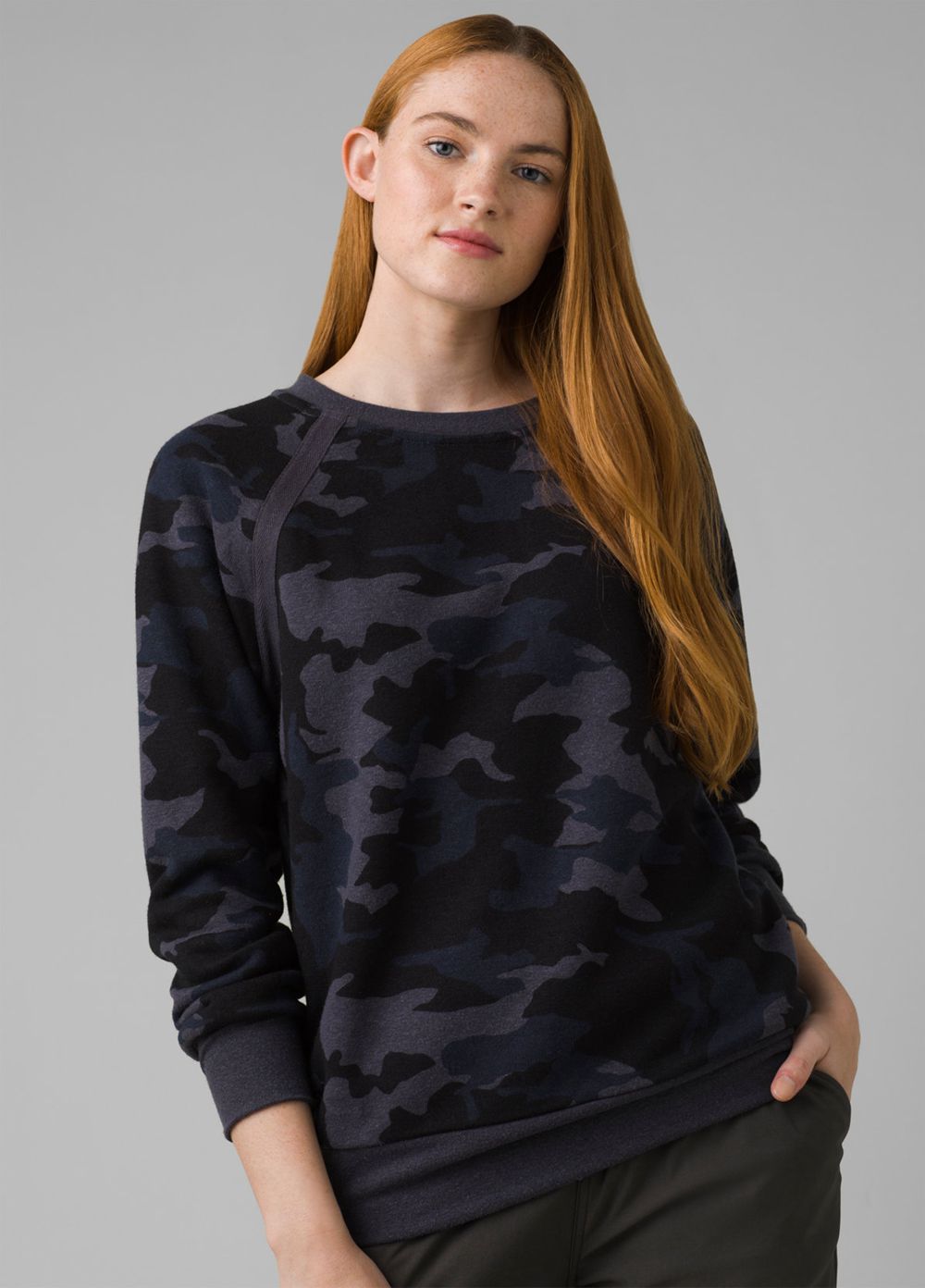 Camouflage Women\'s PrAna Cozy Up Sweatshirt | 70521-ZLPB