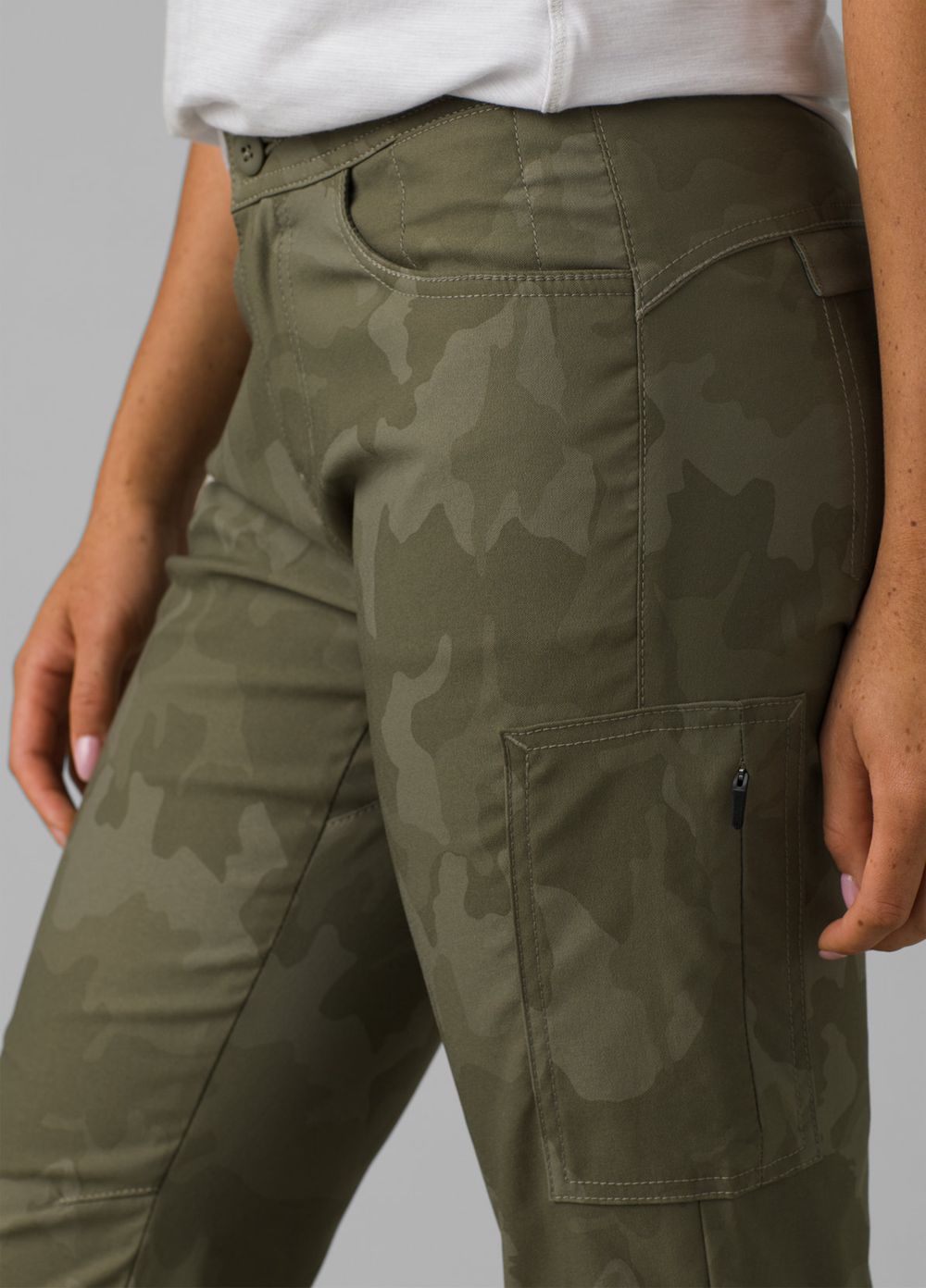 Camouflage Women's PrAna Halle Jogger II Pants | 45072-MSUD