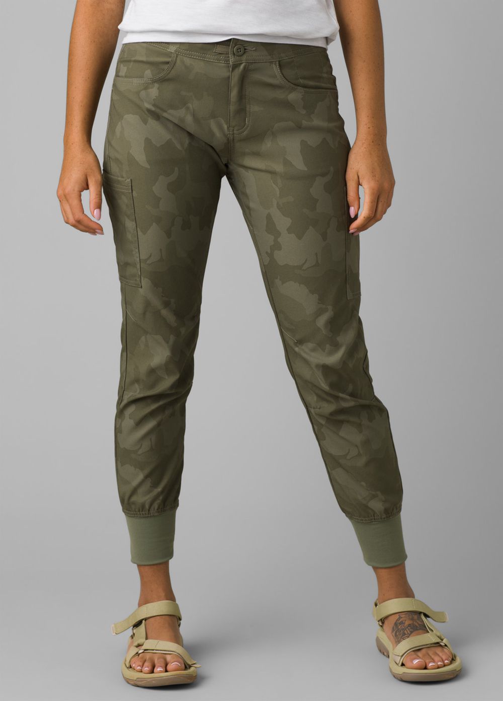 Camouflage Women\'s PrAna Halle Jogger II Pants | 45072-MSUD