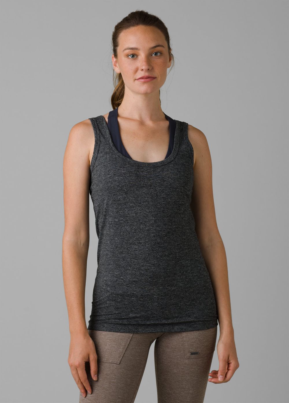 Grey Women\'s PrAna Zawn Tank Top | 92416-VAHE