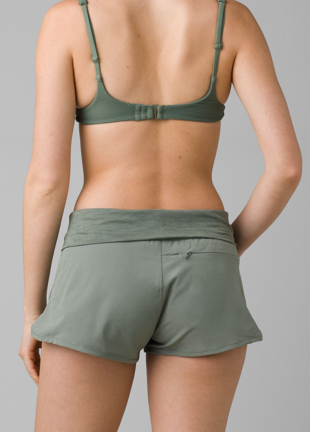 Olive Women's PrAna Sunriver Shorts | 43190-DKBC